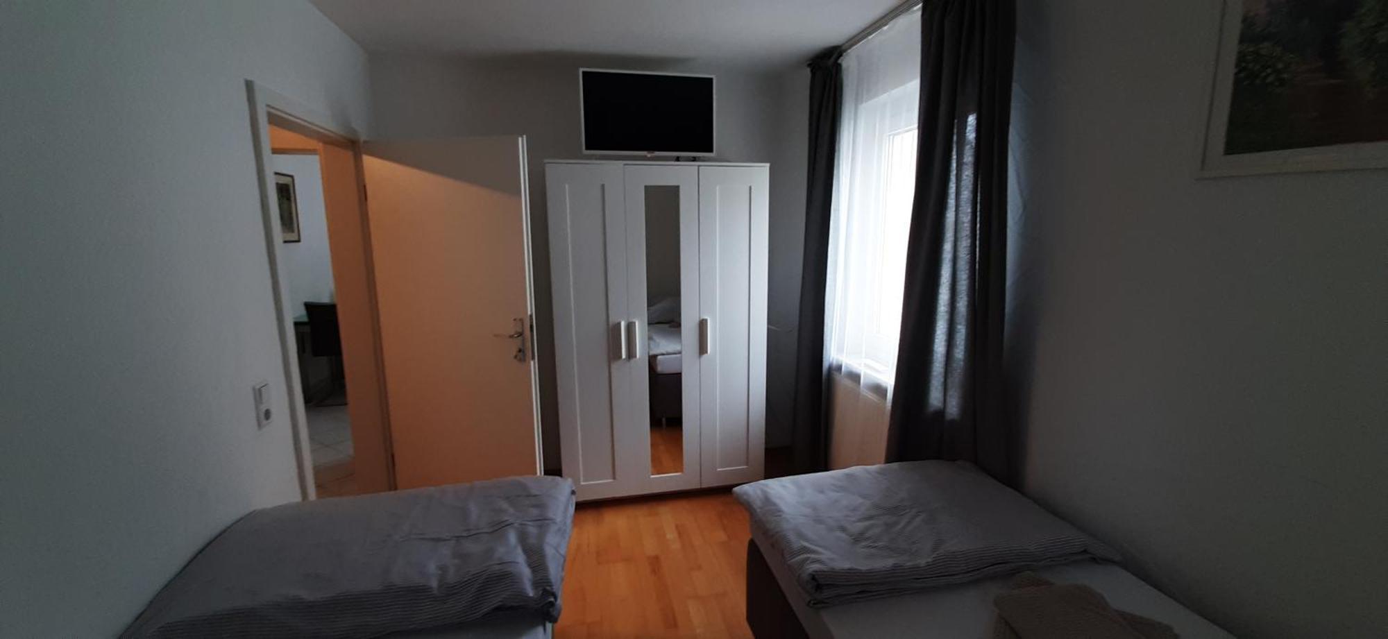 Fewo Reutlingen Heinestrasse Cameră foto